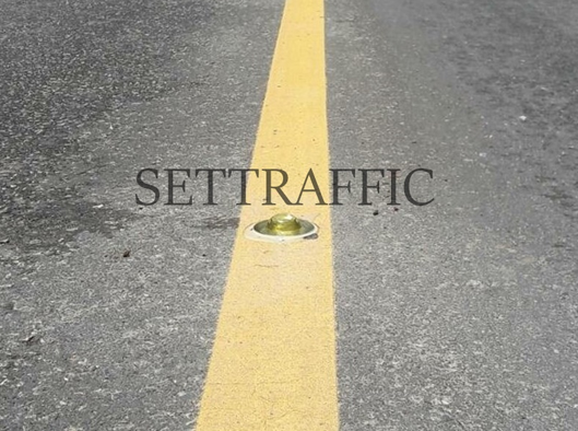 งานจ้างเหมาติดตั้งลูกแก้วสะท้อนแสง